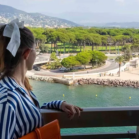 Pullman Cannes Royal Casino 4*